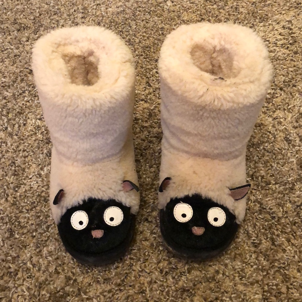 Kids Emu boots